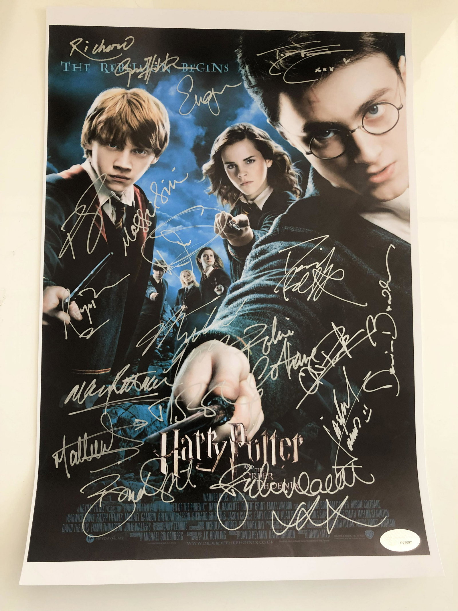 Harry Potter Cast Signed Mini Movie Poster: Harry Potter and the Order of the Phoenix Cast Signed Movie Poster Autographed by Danielle Radcliffe, Rupert Grint, Emma Watson, Richard Griffiths, David Bradley, Robbie Coltrane........11 x 14 inches