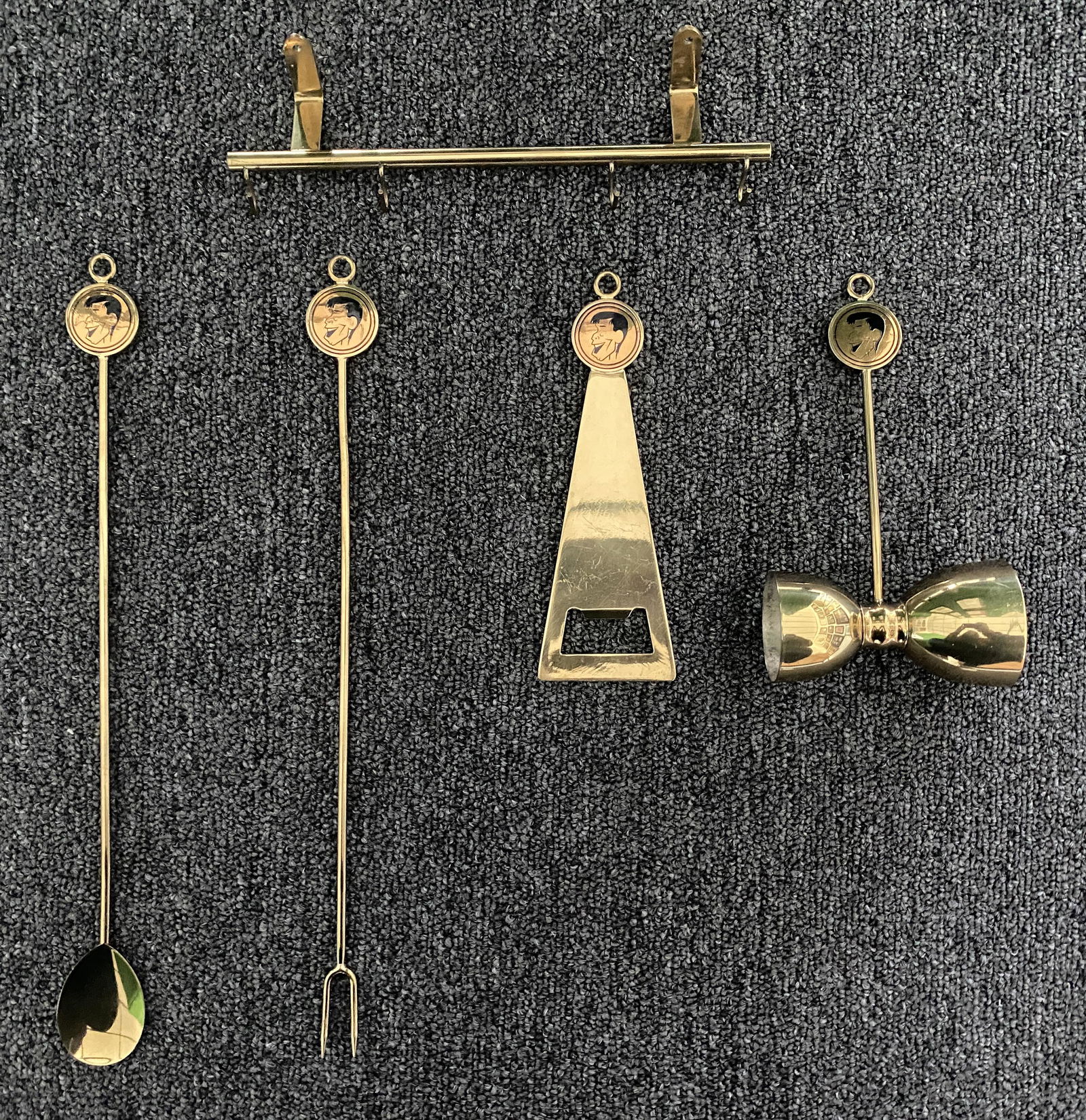 Jerry Lewis cast gift bar tools: Jerry Lewis cast gift bar tools. 6x13 inches