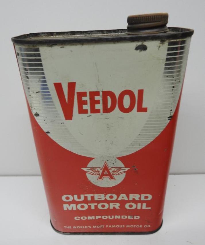 Veedol Outboard Motor Oil Flat Quart Can: Empty metal flat quart can, shows minor scuffs and wear