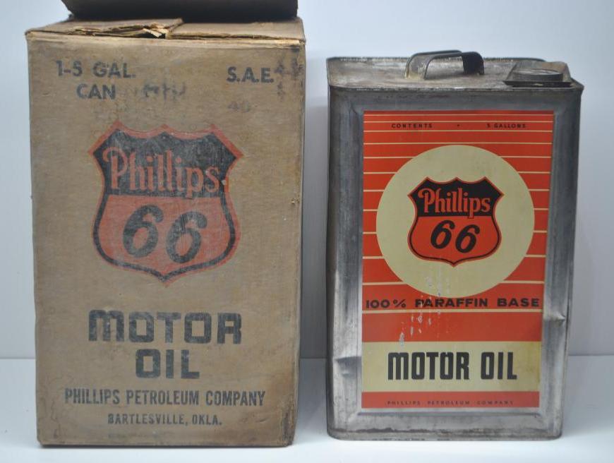 Phillips 66 Motor Oil Five Gallon Can with Box (1 of 4)