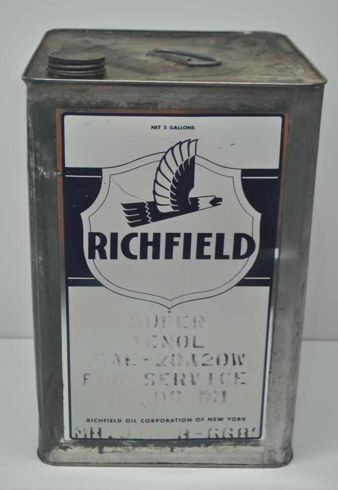 Richfield Super Tenol Five Gallon Oil Can (1 of 6)