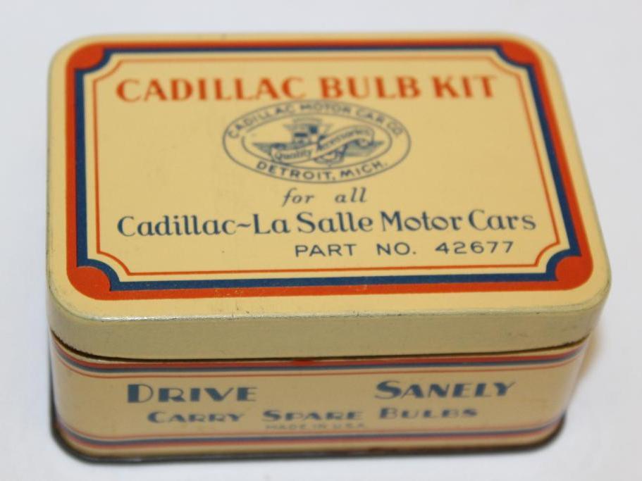 Cadillac LaSalle Motor Car Co Auto Lamp Tin Display Can (1 of 5)