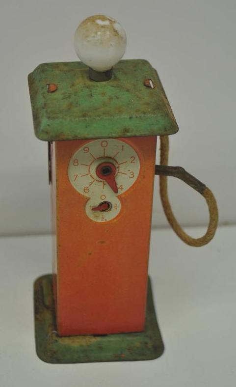 Pressed Steel Toy Gas Pump (1 of 4)