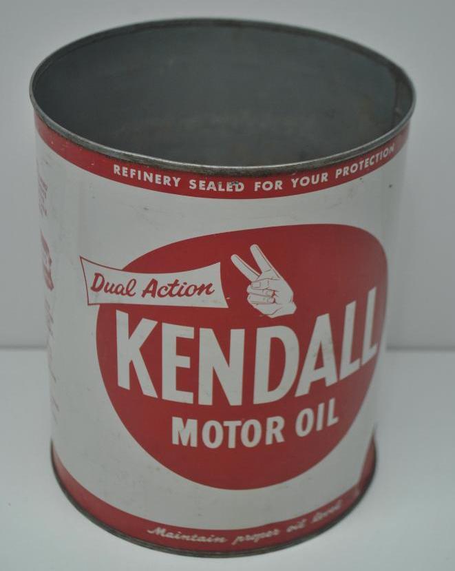 Kendall Motor Oil Gallon Can: Empty metal gallon can in good condition, missint top lid