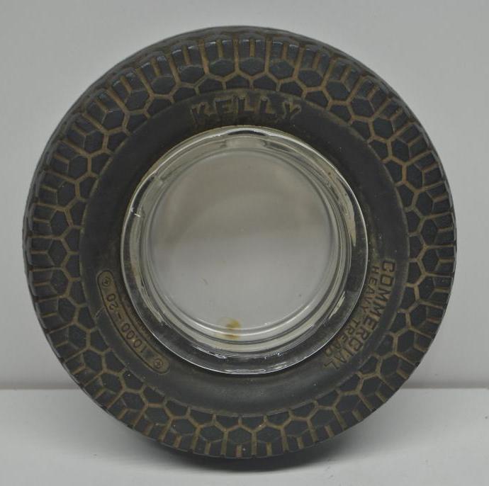 Kelly Springfield Tire Ashtray (1 of 3)