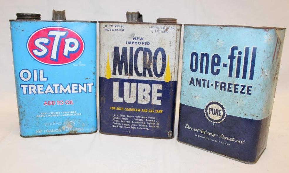 Group of 3 1 Gallon Oil and Antifreeze Cans (1 of 4)