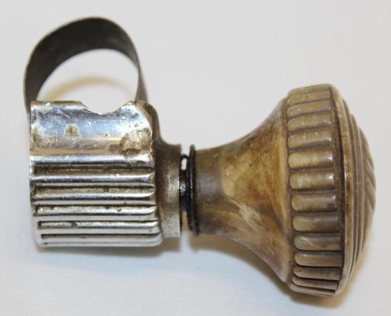 Antique Automobile Accessory Steering Wheel Knob (1 of 4)