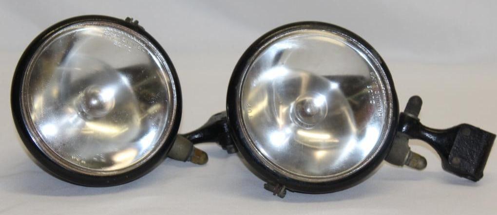 Pair of 1920's Automobile Guide Driving Lights (1 of 5)