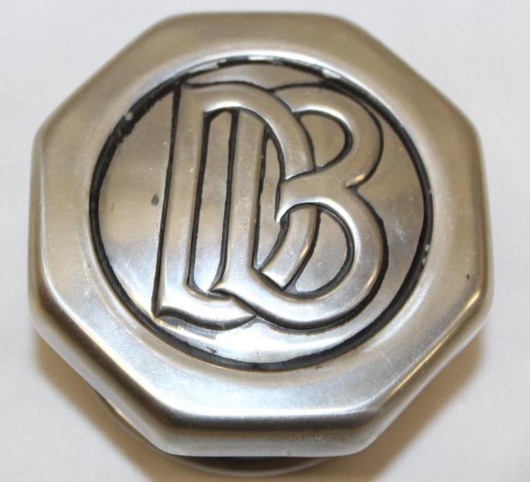 Dodge Brothers Motor Car Co Threaded Hubcap (1 of 2)