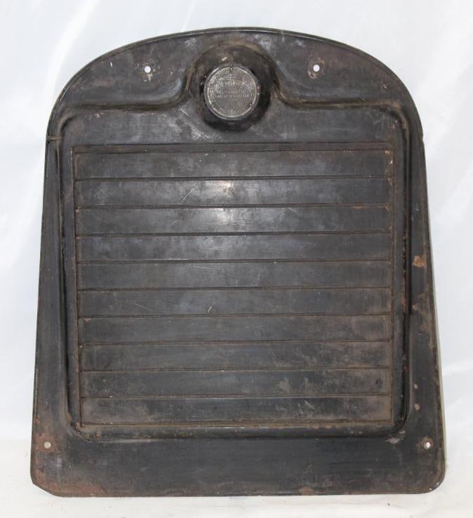 Pines Automobile Radiator Shutter Winterfront (1 of 3)