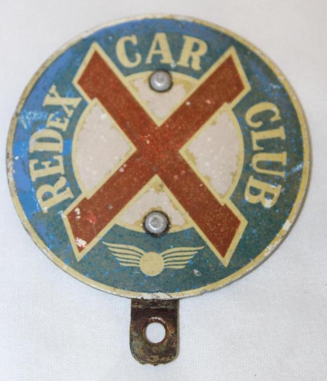 Red X Car Club License Plate Topper Badge (1 of 2)