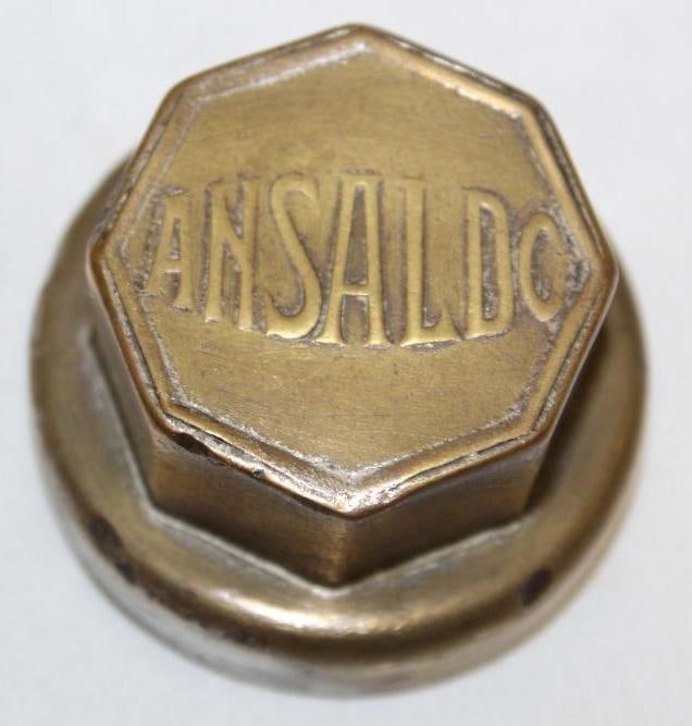 Ansaldo Motor Car Co Brass Automobile Threaded Hubcap (1 of 2)