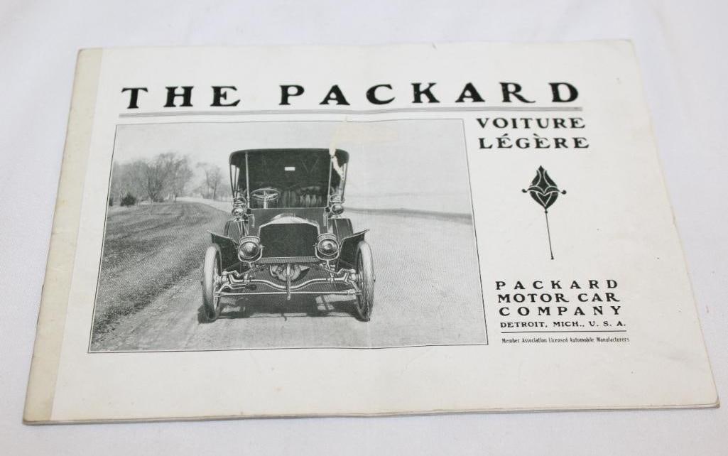 1905 Packard Motor Car Co Sales Brochure Book (1 of 6)