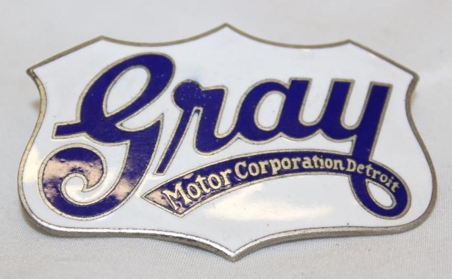 1923-1925 Gray Motor Car Co Radiator Emblem Badge (1 of 2)