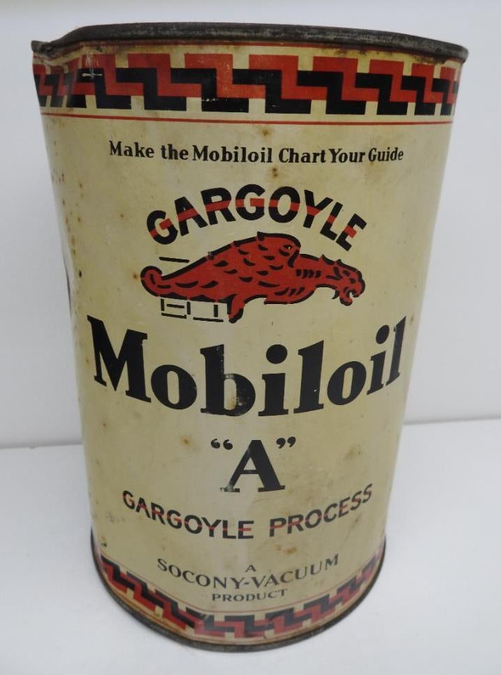 Mobiloil A Gargoyle Process Five Quart Oil Can (1 of 4)