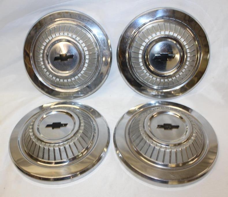 Set of 4 1966-1967 Chevrolet Chevelle Dog Dish Hubcaps: 10.5" diameter