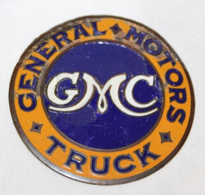 1927-1928 GMC Trucks Radiator Emblem Badge (1 of 2)