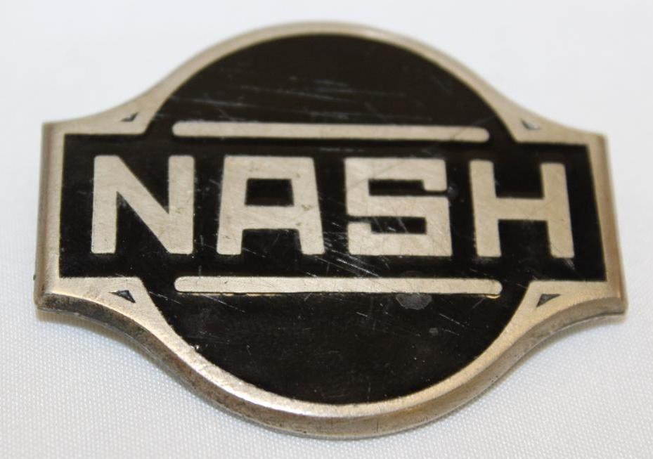 1926-1928 Nash Motor Car Co Radiator Emblem Badge: cloisonne 1.75" x 2.25"
