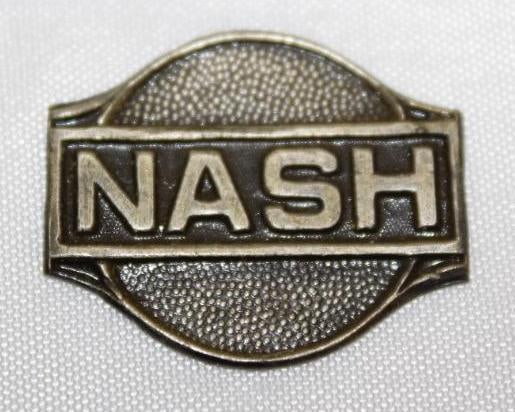 1927-1928 Nash Motor Car Co Instrument Panel Emblem Badge: 1" x .75"