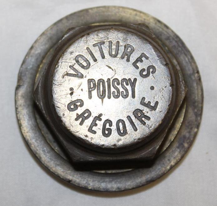 1910's Brass Voitures Gregoire Motor Car Co Threaded Hubcap (1 of 2)