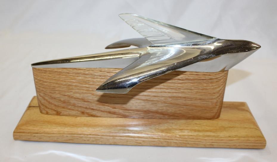 1951-1952 Ford Radiator Mascot Hood Ornament (1 of 6)