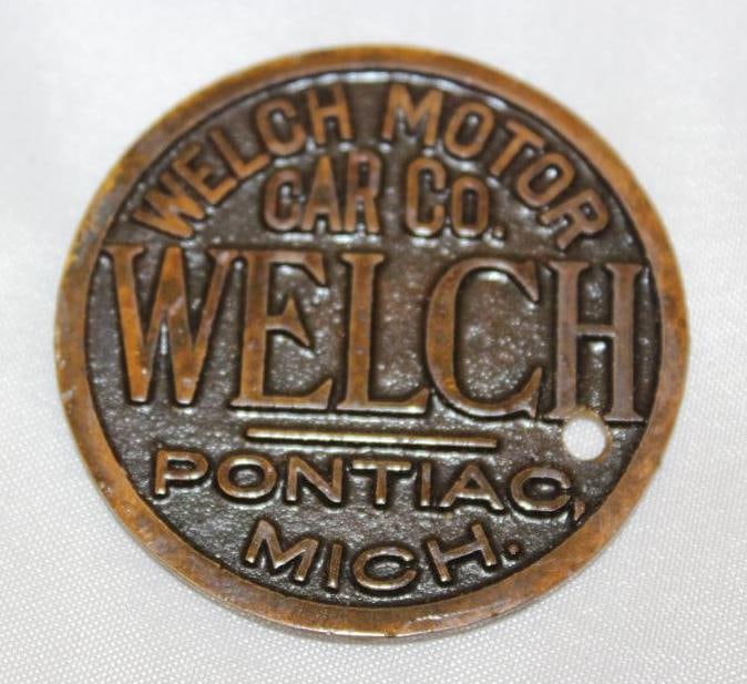 1904-1909 Welch Motor Car Co Brass Radiator Emblem Badge (1 of 2)