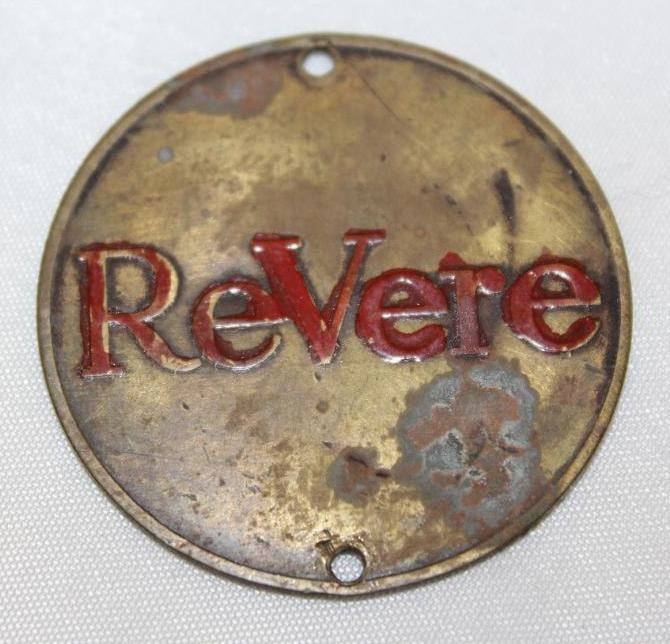 1918-1926 ReVere Wheel Hubcap Emblem Badge: 1.75" diameter