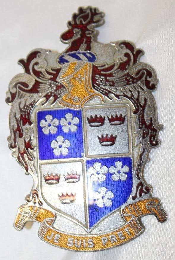 1947-1948 Kaiser Frazer Radiator Emblem Badge (1 of 2)