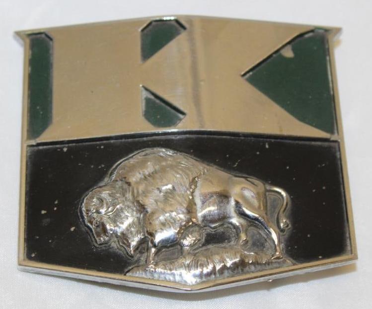 1949-1950 Kaiser Frazer Radiator Emblem Badge (1 of 2)