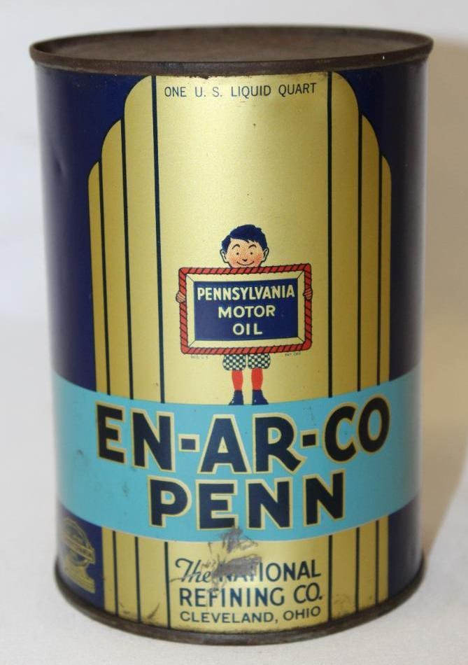 En-Ar-Co Penn Metal 1 Quart Motor Oil Can: drained by two holes in the bottom lid, has a couple areas of scratching near the bottom edge and light wear throughout, 5.5" x 4"