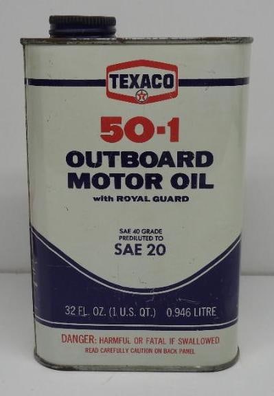 Texaco 50-1 Outboard Motor Oil Flat Quart Can: Empty flat quart can with a few small scuffs and scratches