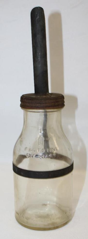 Continental Spark Plug 1 Quart Motor Oil Bottle (1 of 6)
