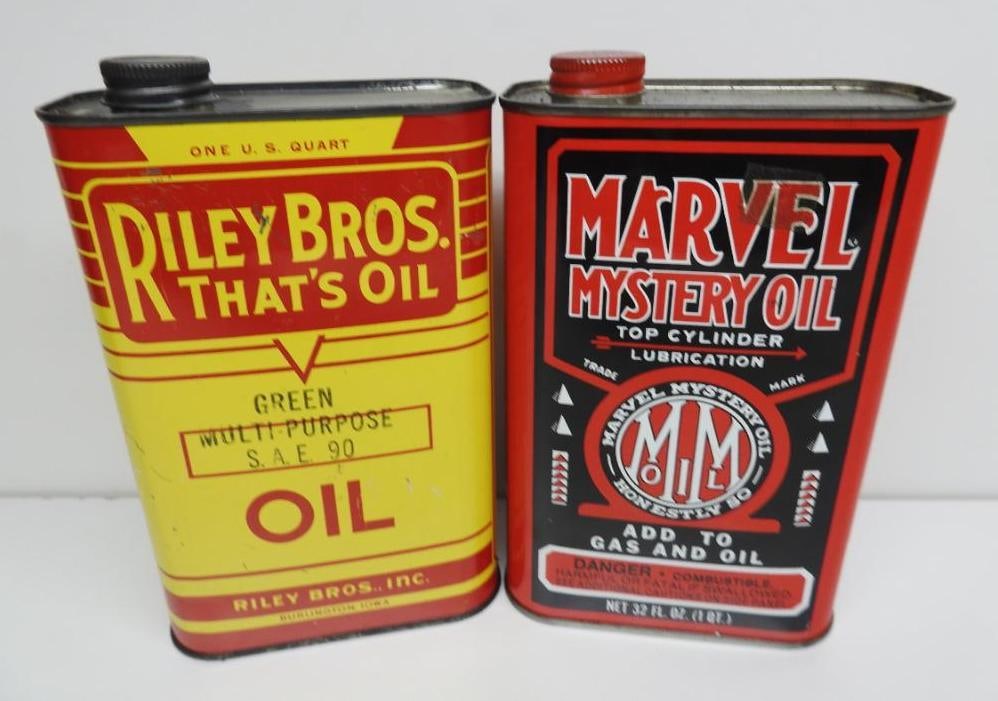 Riley Bros and Marvel Quart Oil Cans (1 of 4)