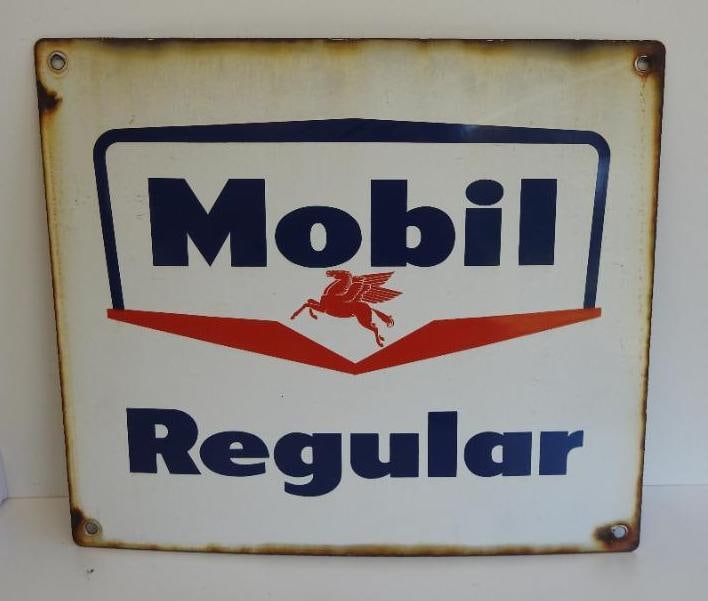 Mobil Regular Porcelain Gas Pump Plate Sign (1 of 5)