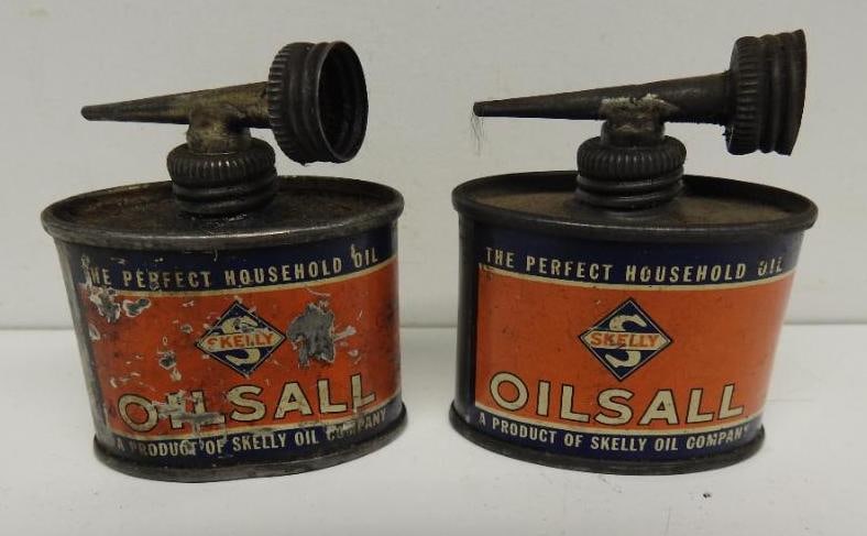 Skelly Oilsall Handy Oiler Cans: One is pretty good, other is poor