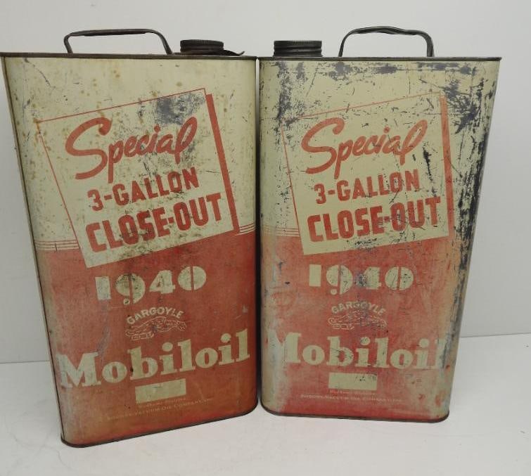 Mobiloil Gargoyle Three Gallon Oil Cans (1 of 4)