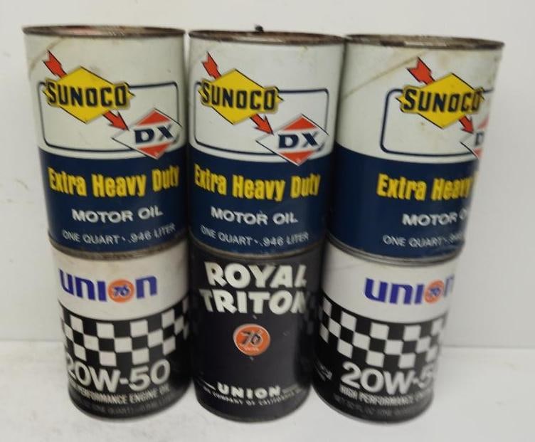 Union and Sunoco DX Quart Oil Cans (1 of 4)