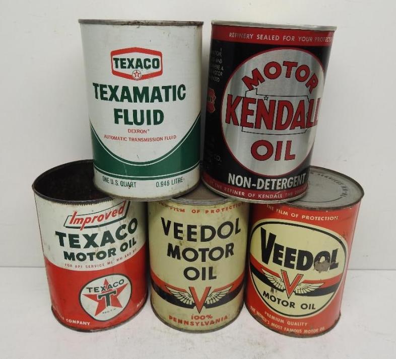 Group of Metal Quart Oil Cans (1 of 5)