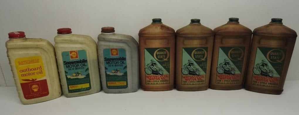 Group of Seven Quaker State and Shell Quart Oil Cans (1 of 6)