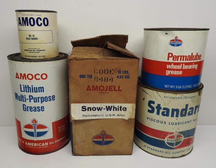 Group of Standard and Amoco Cans (1 of 6)