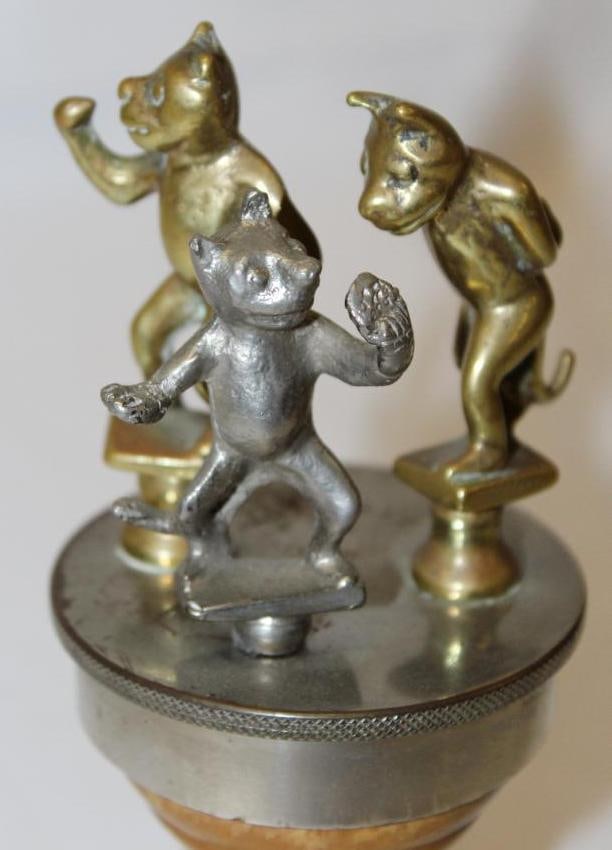 Felix the Cat Radiator Mascot Hood Ornament: 3.5" x 3" x 3"