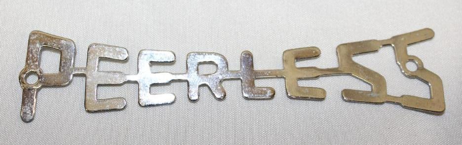 Peerless Motor Car Co Radiator Script Emblem Badge (1 of 2)