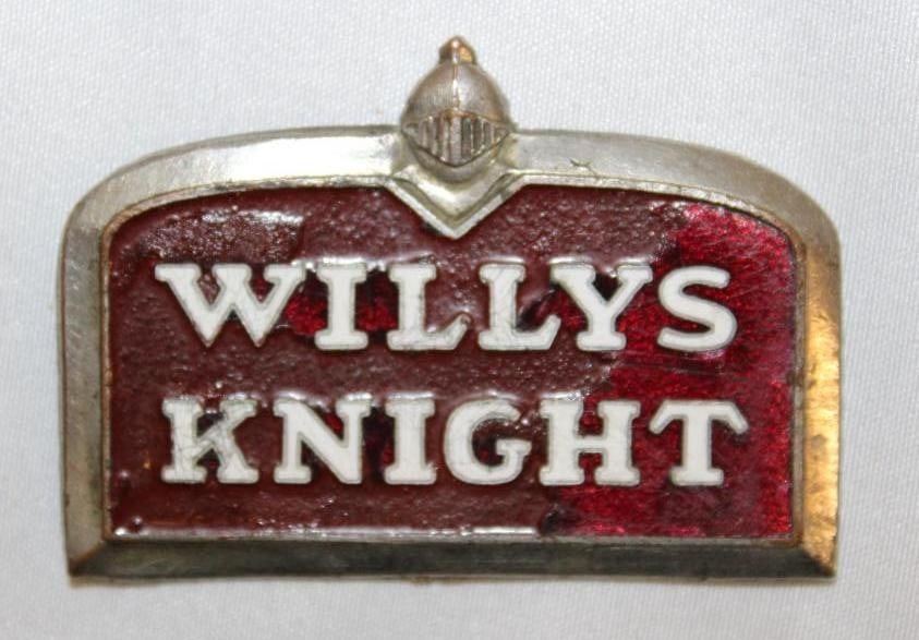 1928-1929 Willys Knight Radiator Emblem Badge (1 of 2)