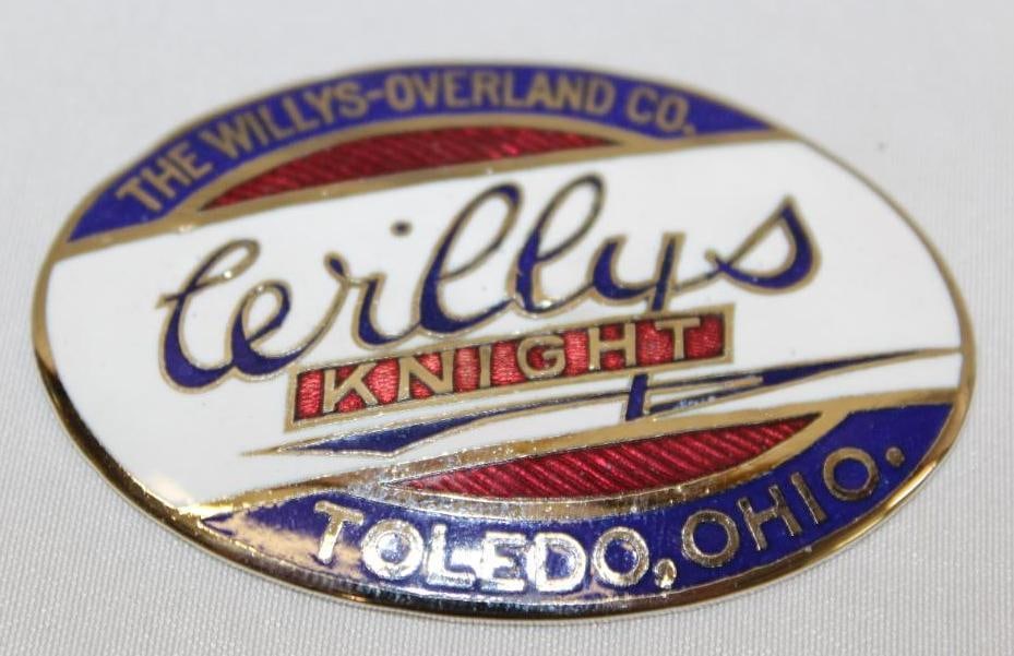 1914-1919 Willys Knight Radiator Emblem Badge (1 of 2)