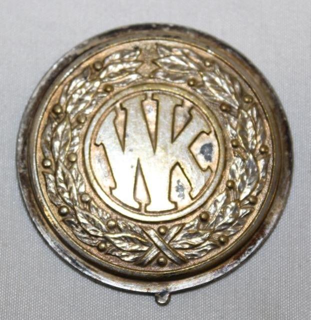 1925-1929 Willys Knight Emblem Badge (1 of 2)