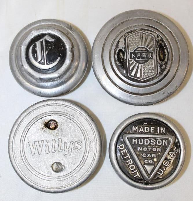 Group of 4 Nash, Hudson, Chrysler, Willys Motor Car Co Automobile Threaded Hubcaps: largest 4" diameter