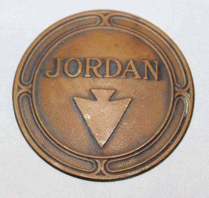 1917-1919 Jordan Motor Car Co Hubcap Emblem Badge: 2.75" diameter