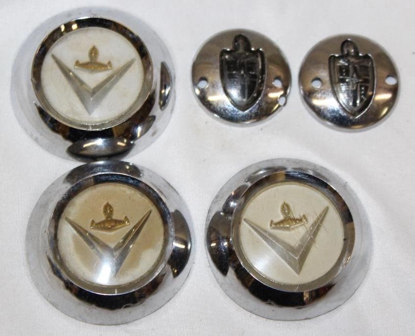 Group of 5 Lincoln Emblem Badges: largest 2.5" diameter