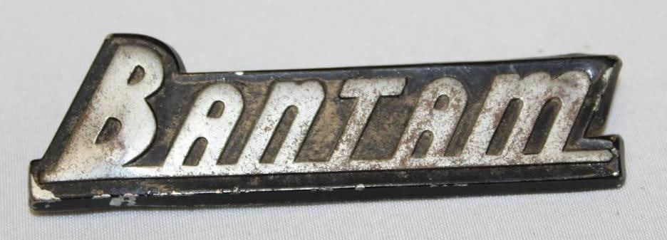 1938-1941 American Austin Bantam Emblem Badge (1 of 2)