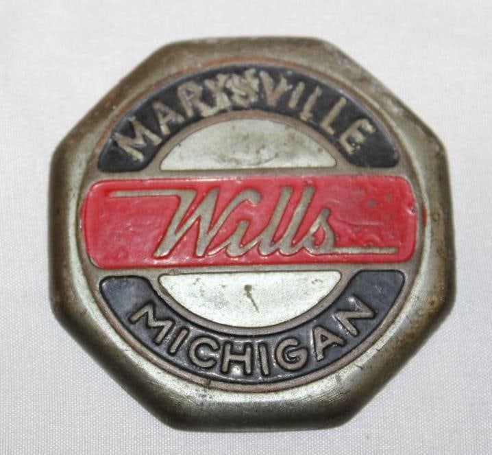 1921-1927 Wills Sainte Claire Hubcap Emblem Badge: 2.5" x 2.5"